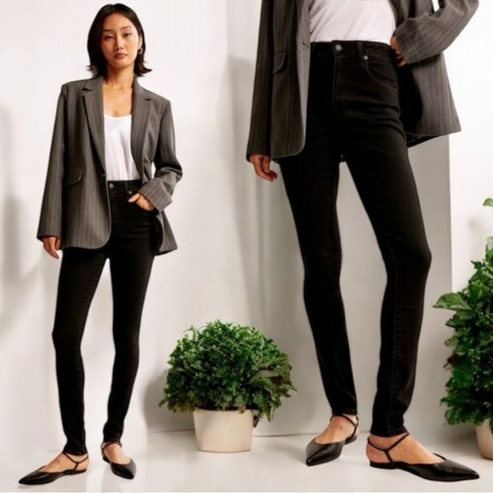 NEW Abercrombie & Fitch High Rise Super Skinny Ankle Black Jeans Capsule 2/26